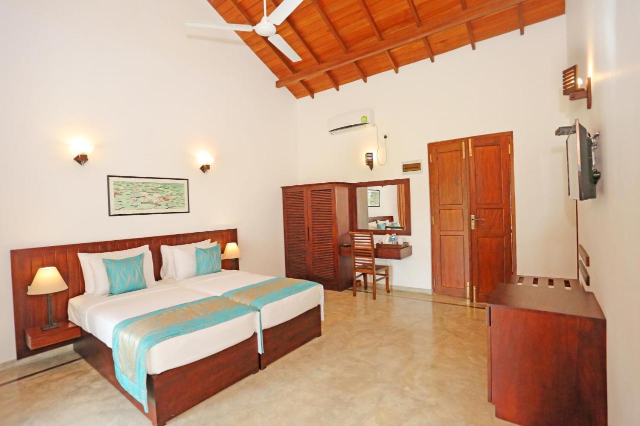 Villa Peacock Walahanduwa Zewnętrze zdjęcie