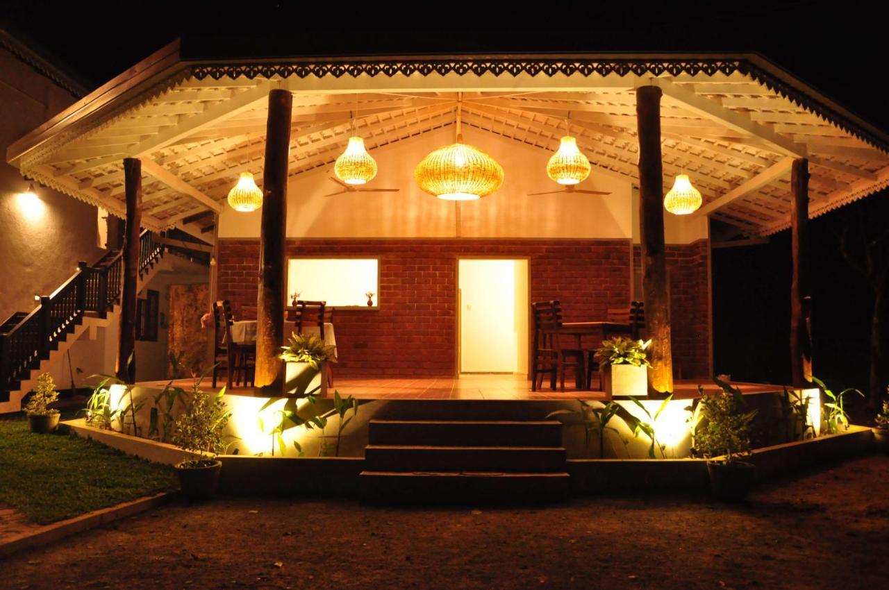 Villa Peacock Walahanduwa Zewnętrze zdjęcie